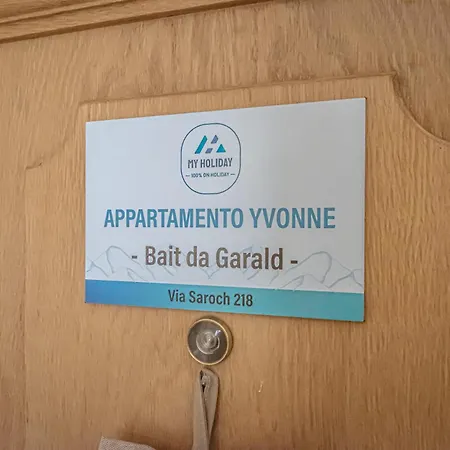 Yvonne - Myholidaylivigno * Livigno