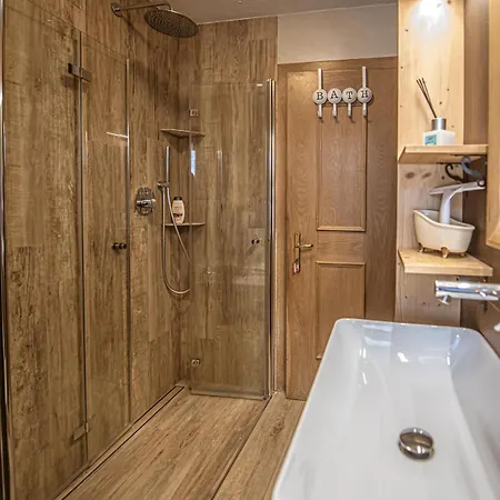 Apartment Yvonne - Myholidaylivigno