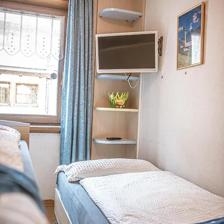 Apartment Yvonne - Myholidaylivigno Livigno